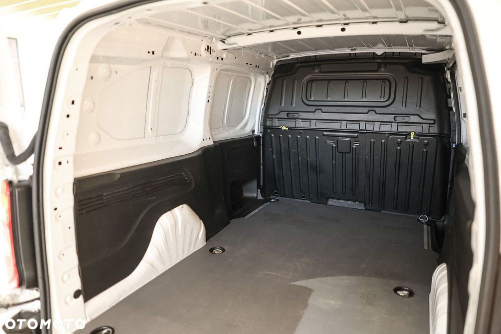 Toyota PROACE CITY - 13