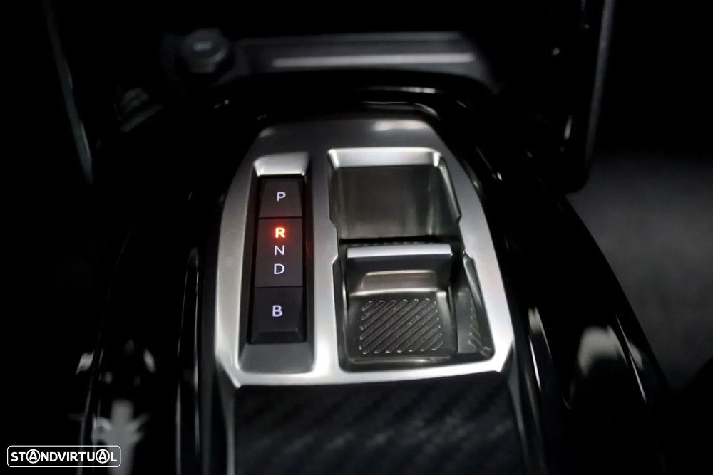Peugeot e-2008 50 kWh Active Pack - 20