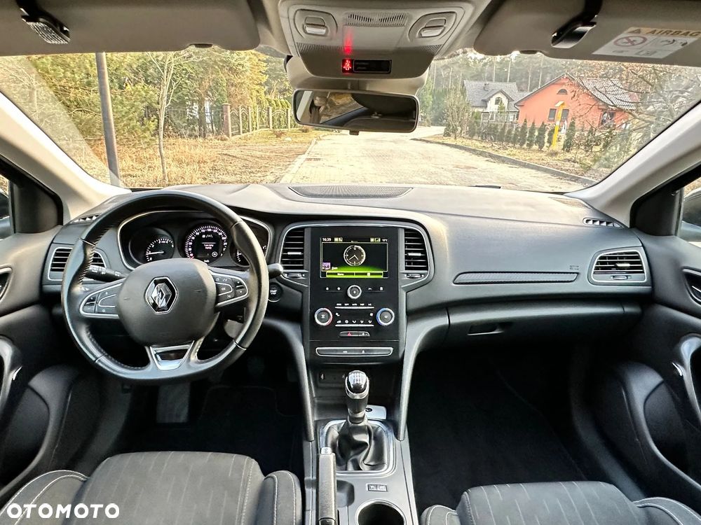 Renault Megane ENERGY TCe 100 LIMITED - 12