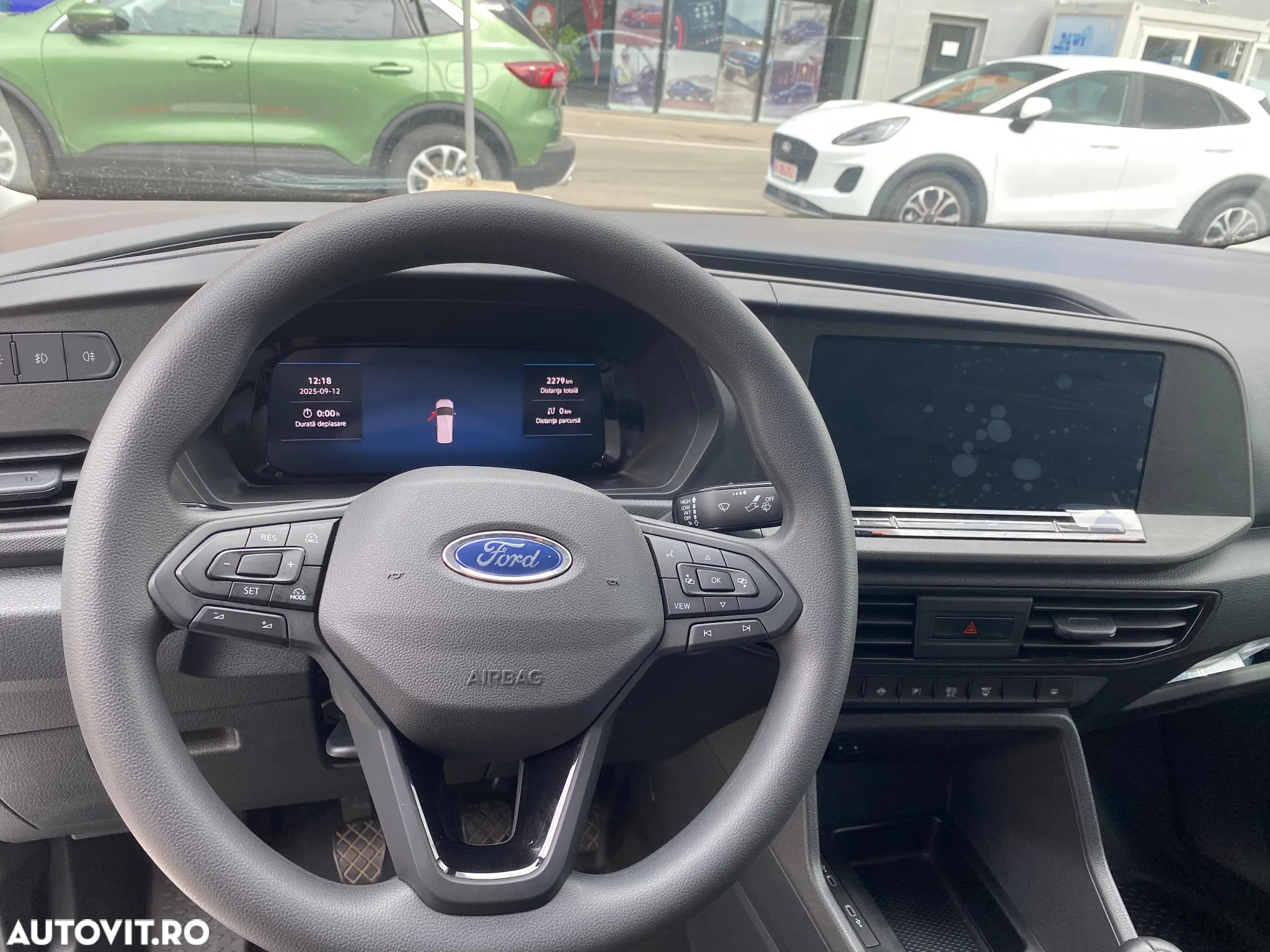 Ford Connect - 10