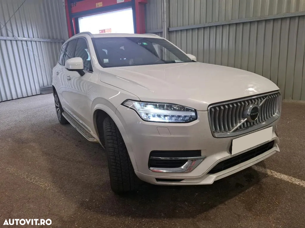 Volvo XC 90 T8 AWD Twin Engine Geartronic Inscription - 3