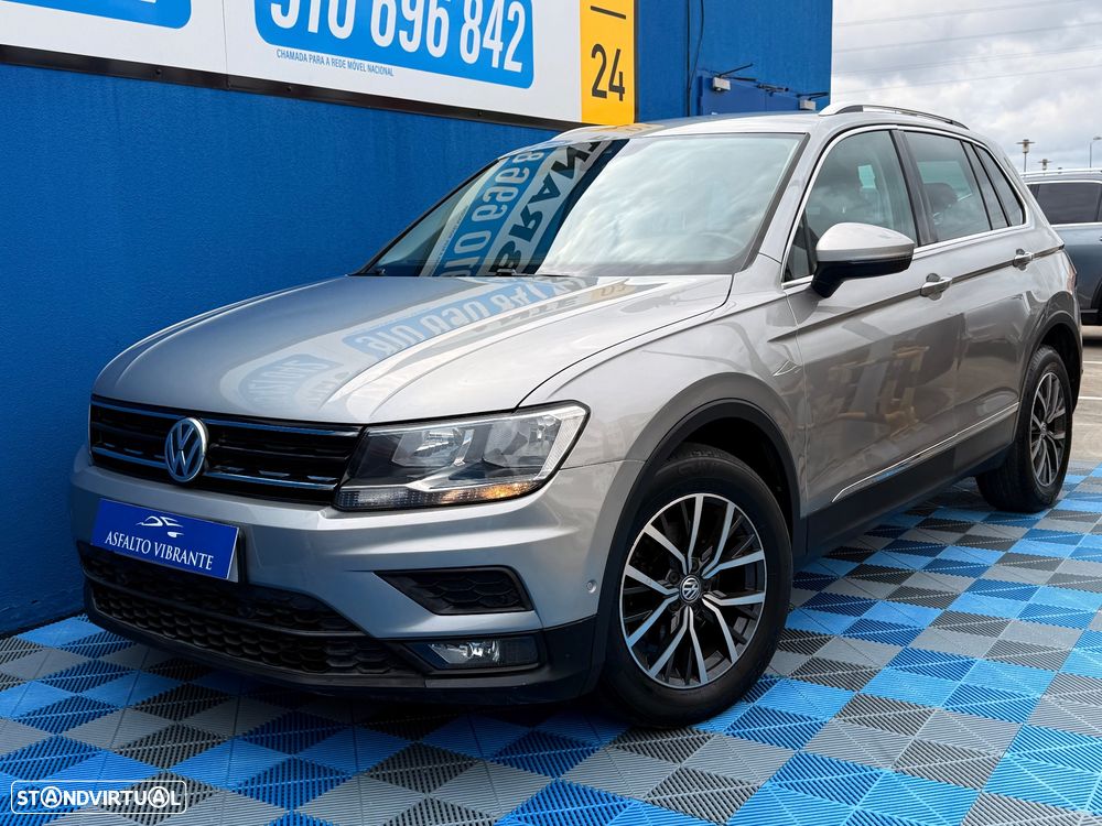 VW Tiguan 1.6 TDI Confortline - 14