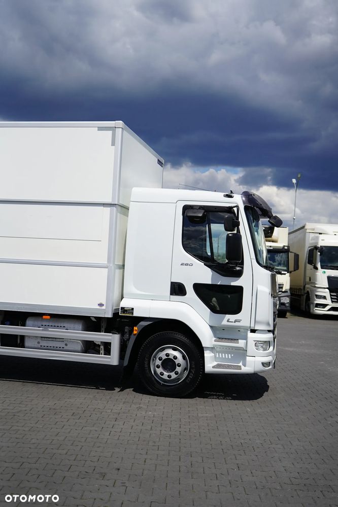 DAF / LF / 260 / EURO 6 / ACC / IZOTERMA + WINDA / 18 PALET / ŁAD. 7 700 KG - 37