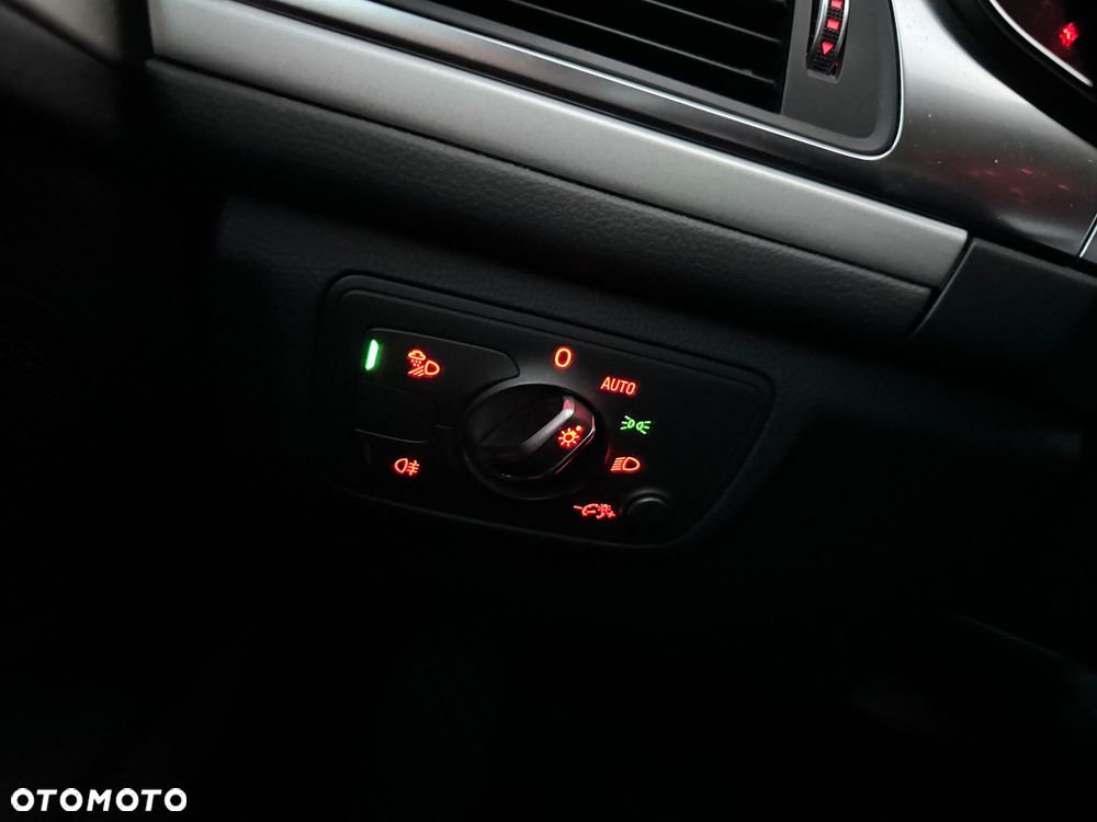 Audi A6 Avant 2.0 TDI Ultra - 23