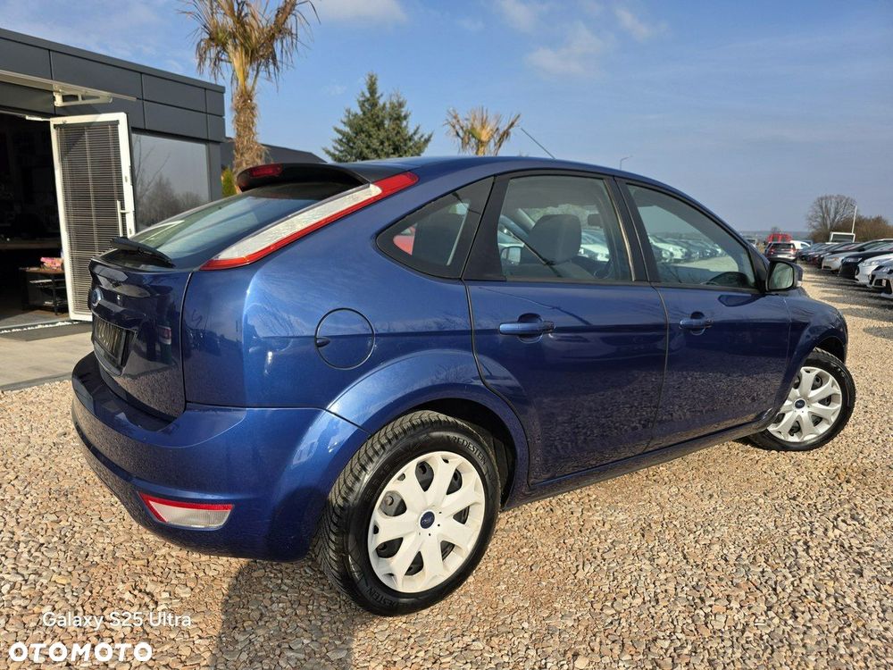 Ford Focus - 24