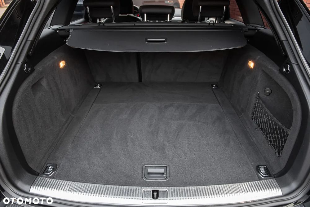 Audi A4 Avant 2.0 TDI ultra S tronic sport - 29