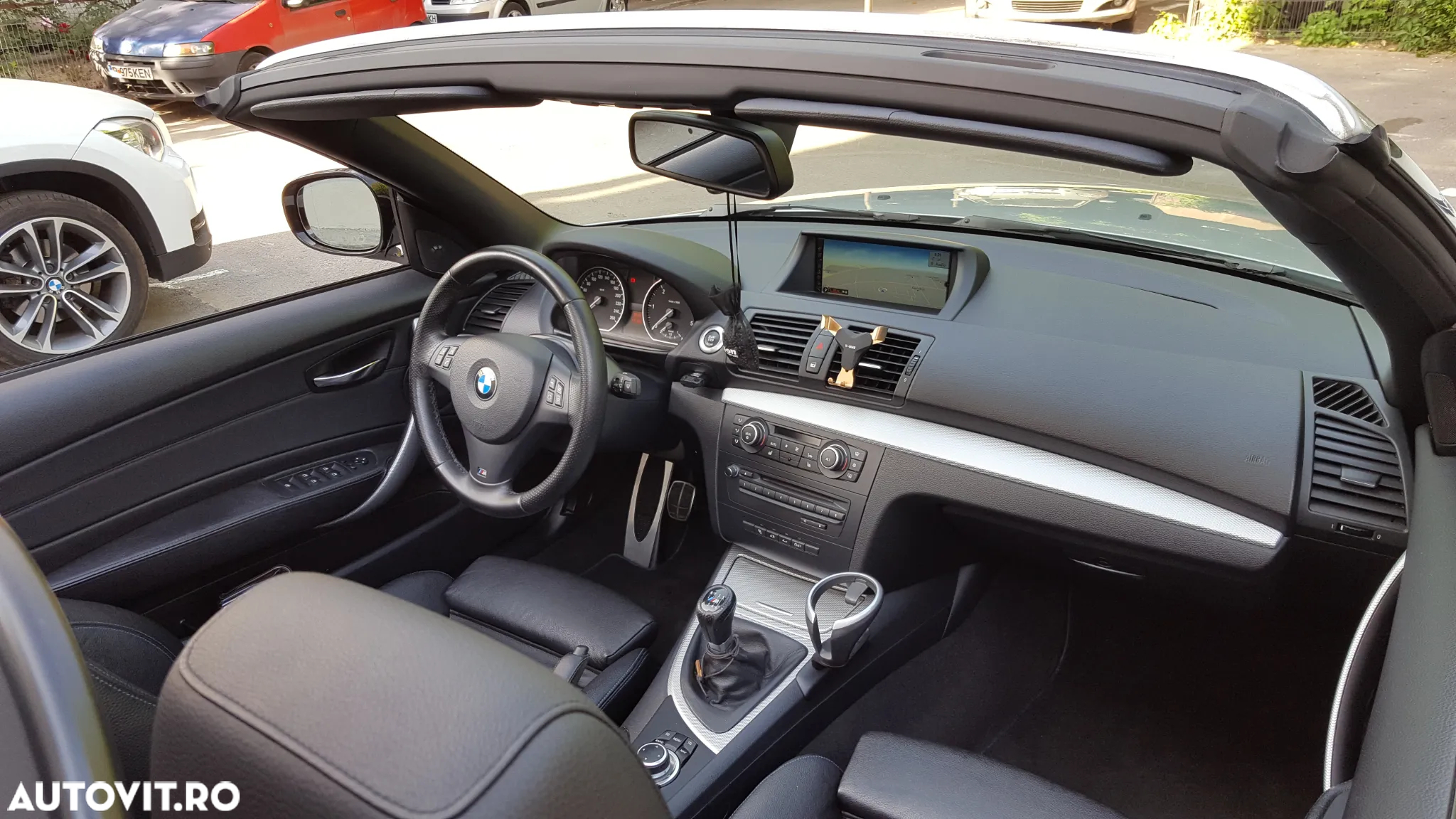 BMW Seria 1 123d - 2