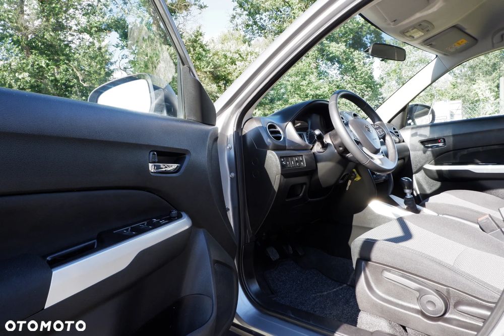 Suzuki Vitara 1.6 DDiS (4x4) Allgrip Comfort - 24