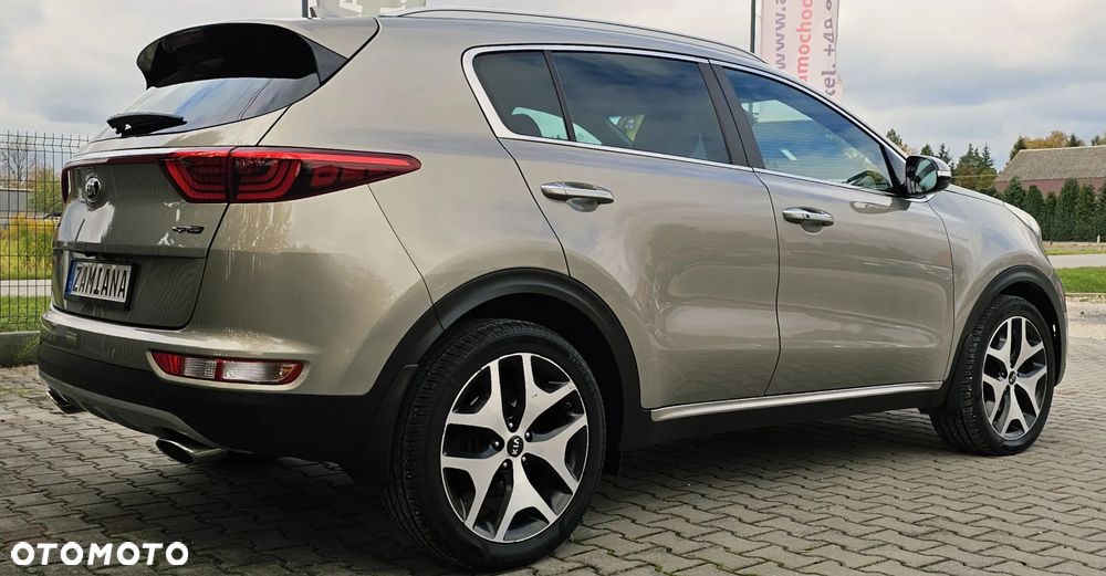 Kia Sportage 2,0 CRDI AWD GT Line - 11