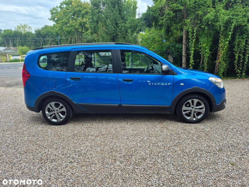 Dacia Lodgy dCi 110 Stepway - 3