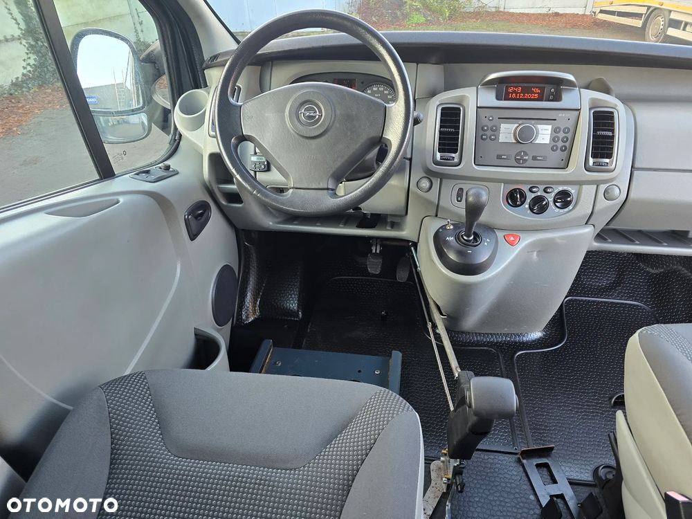 Opel Vivaro - 35