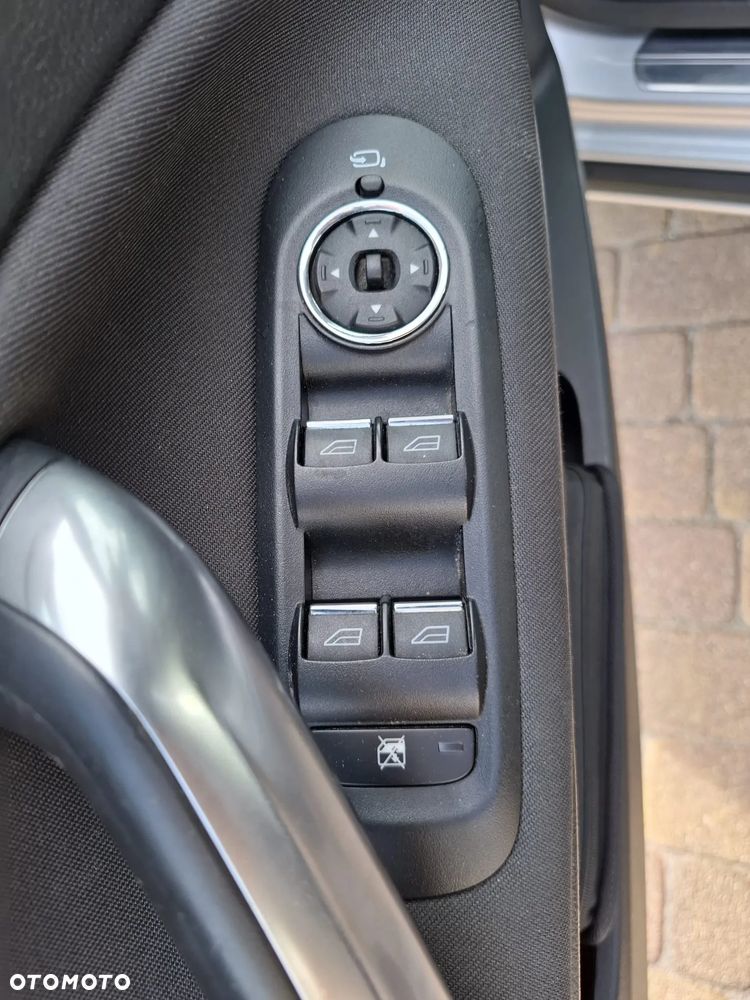 Ford Mondeo 2.2 TDCi Titanium - 20