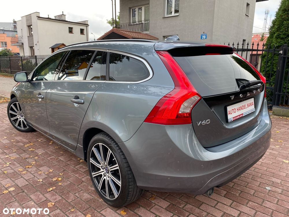 Volvo V60 D3 Kinetic - 22