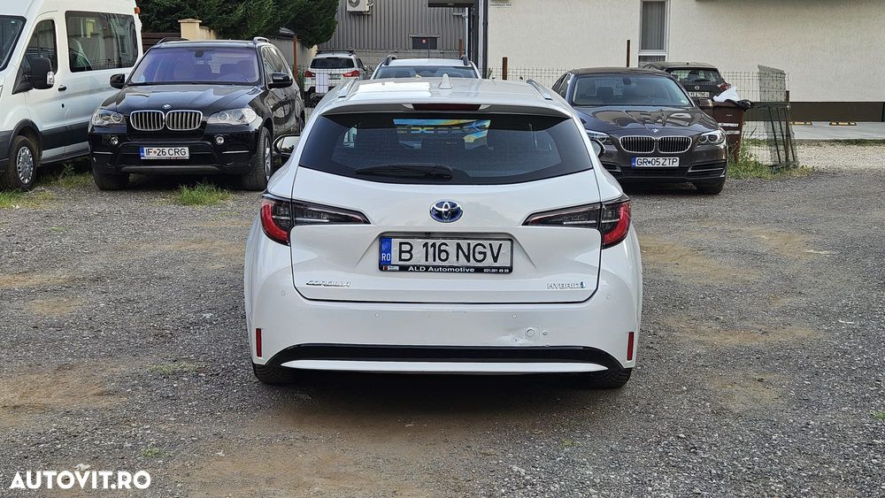 Toyota Corolla 1.8 HSD Active - 4