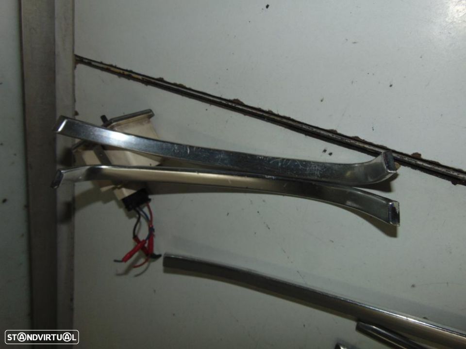 Volvo 144S 69 friso pára-brisas - 7