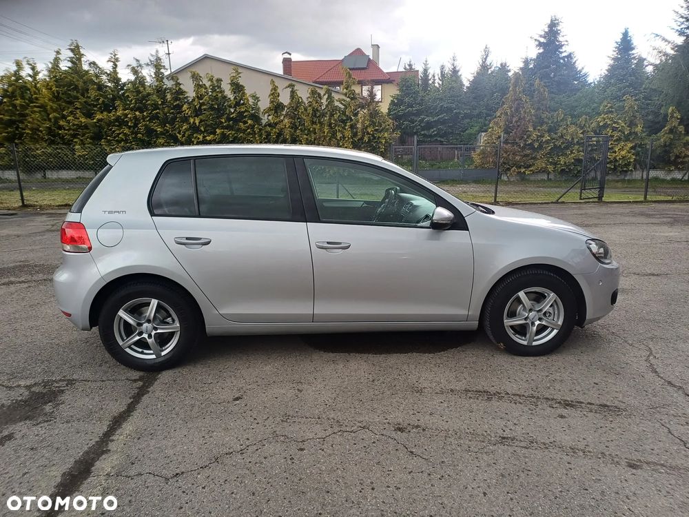 Volkswagen Golf 1.2 TSI Team - 8