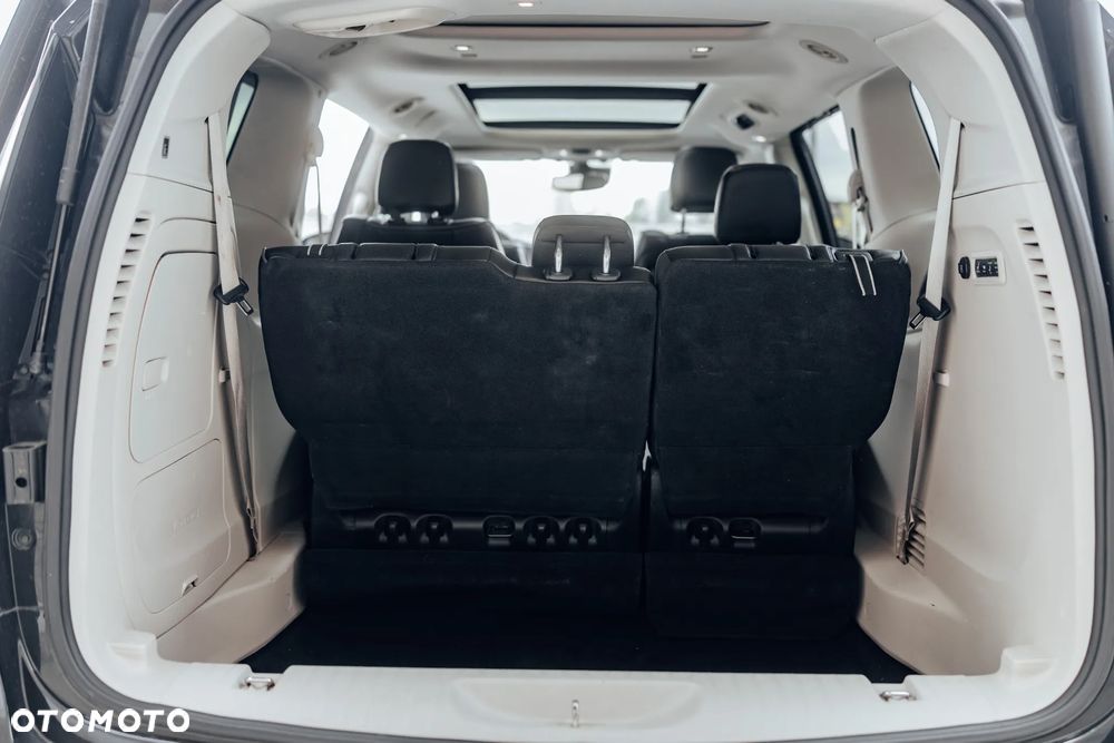 Chrysler Pacifica - 33