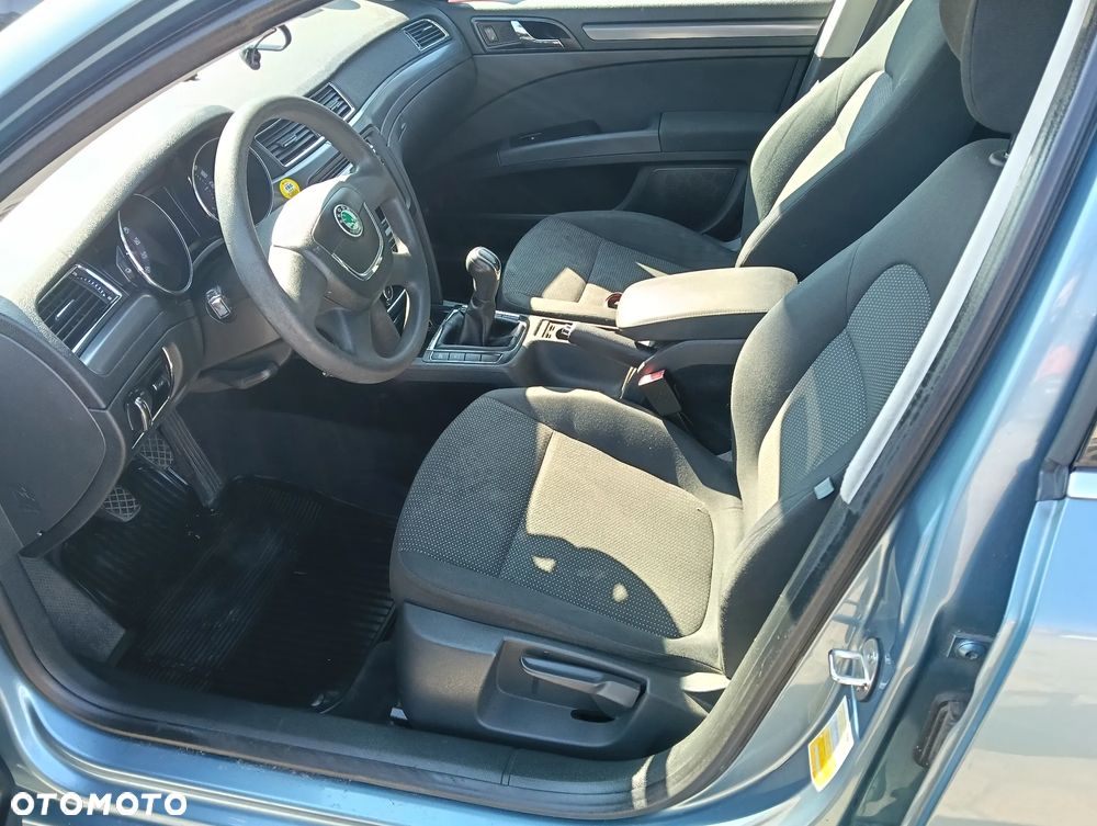 Skoda Superb 2.0 TDI Exclusive - 7