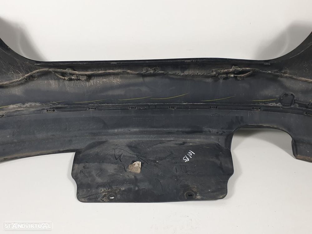 PARA-CHOQUES TRASEIRO JAGUAR XE 2016 - 1