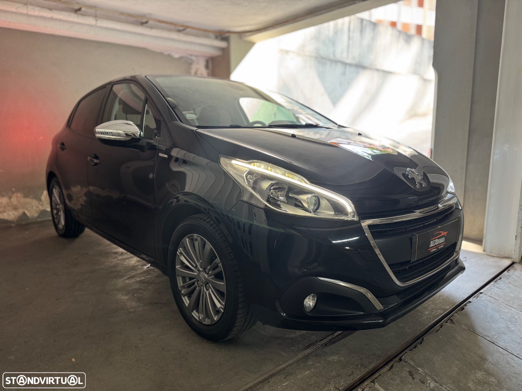 Peugeot 208 1.2 PureTech Style - 1