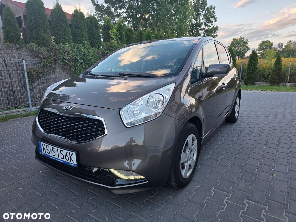 Kia Venga 1.4 Business Line - 23