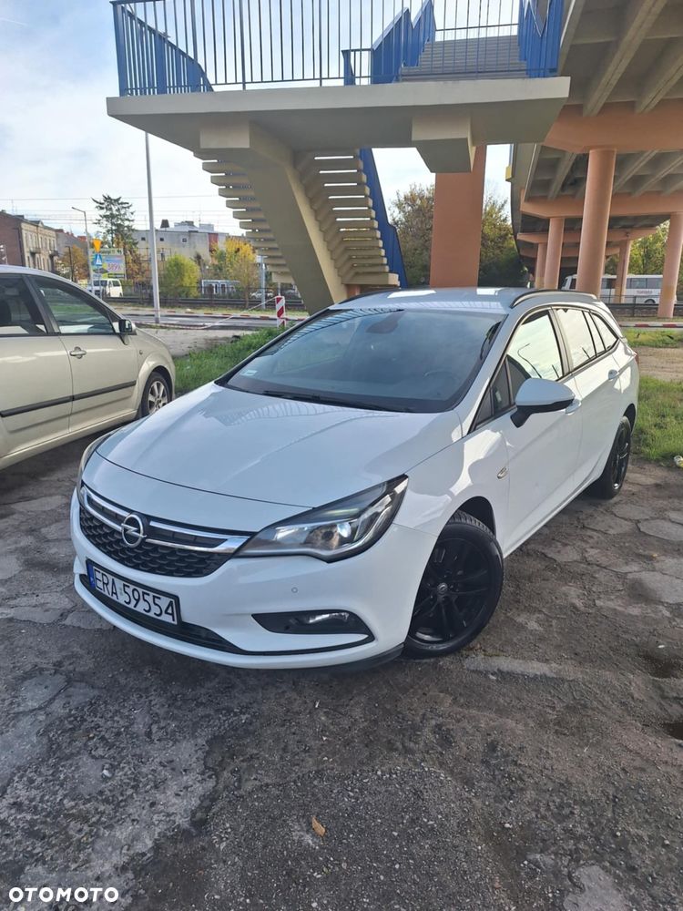 Opel Astra V 1.6 CDTI Elite S&S - 2