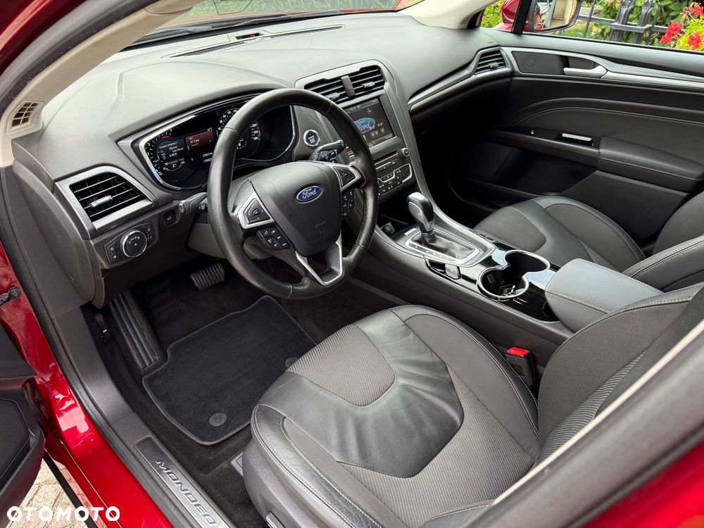 Ford Mondeo 2.0 TDCi Titanium PowerShift - 17