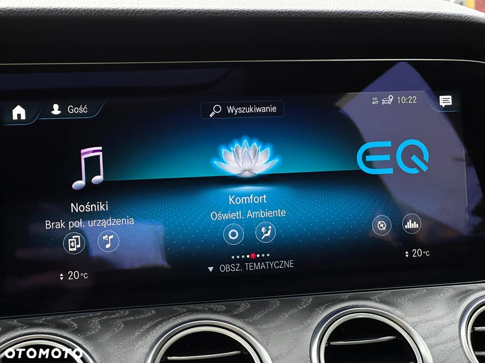 Mercedes-Benz Klasa E - 32