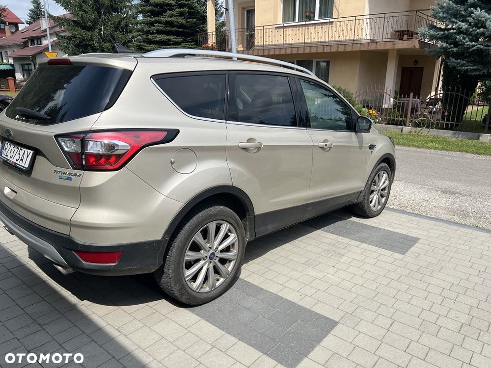 Ford Escape 2018 photo 2