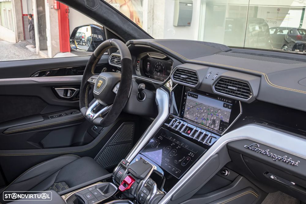Lamborghini Urus 4.0 V8 - 41