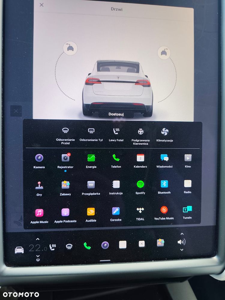 Tesla Model X - 29