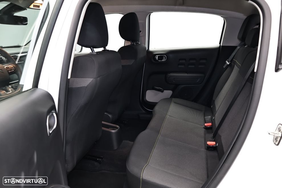 Citroën C3 1.2 PureTech Plus - 24