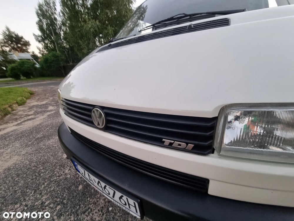 Volkswagen Transporter - 9