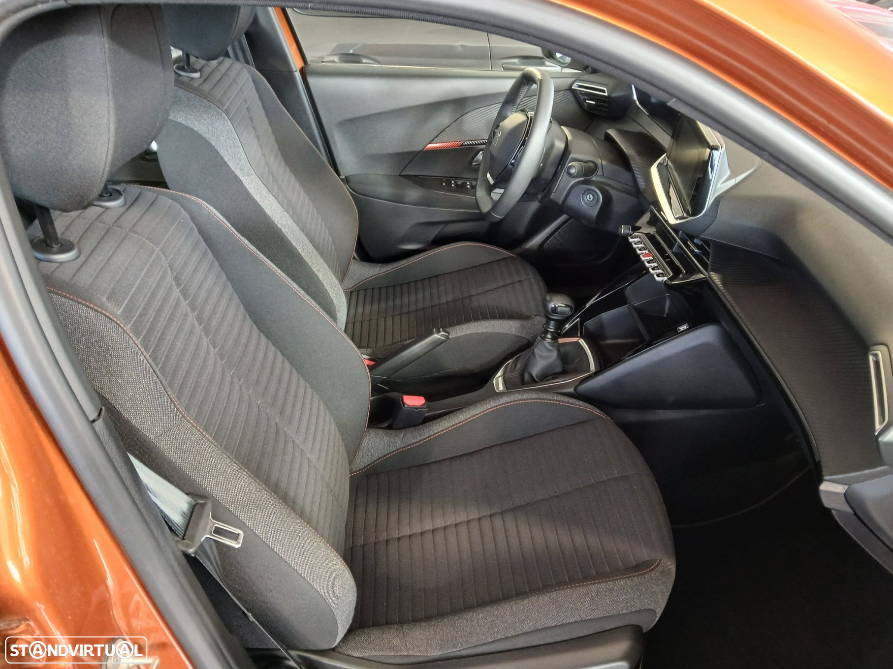 Peugeot 2008 1.2 PureTech Active Pack - 14