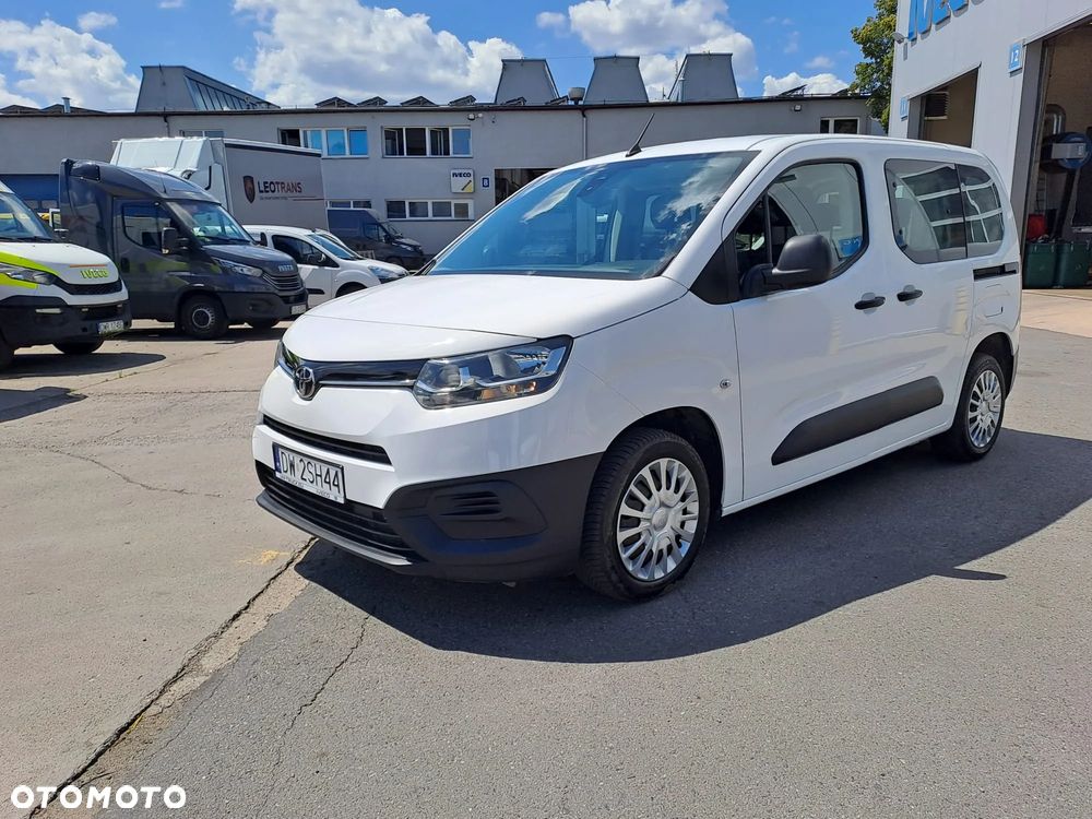 Toyota Proace City Verso 1.5 D-4D Business - 4