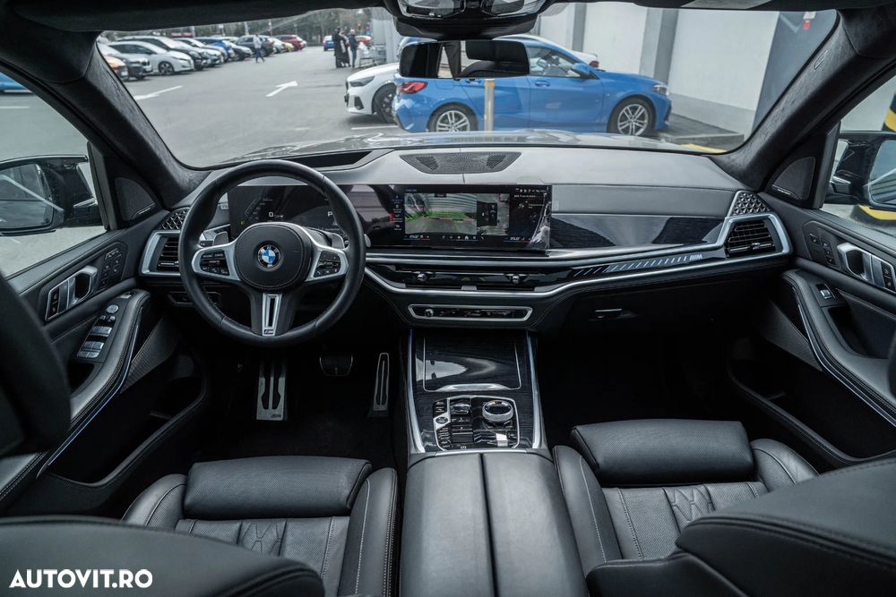 BMW X7 M60i xDrive AT MHEV - 7