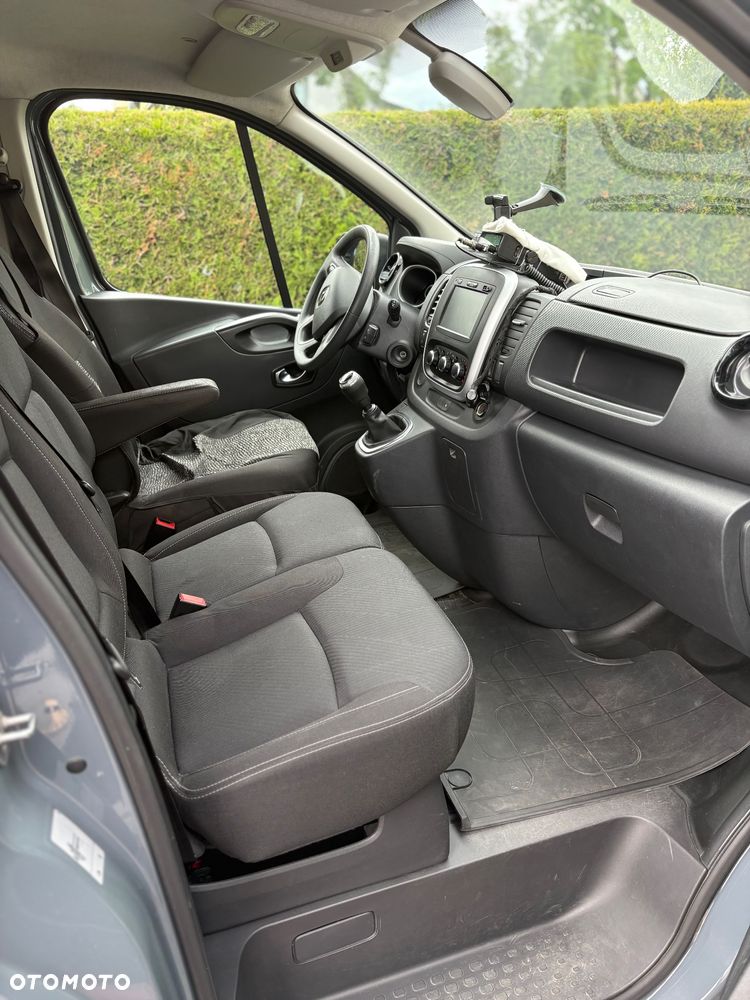 Renault Trafic - 10