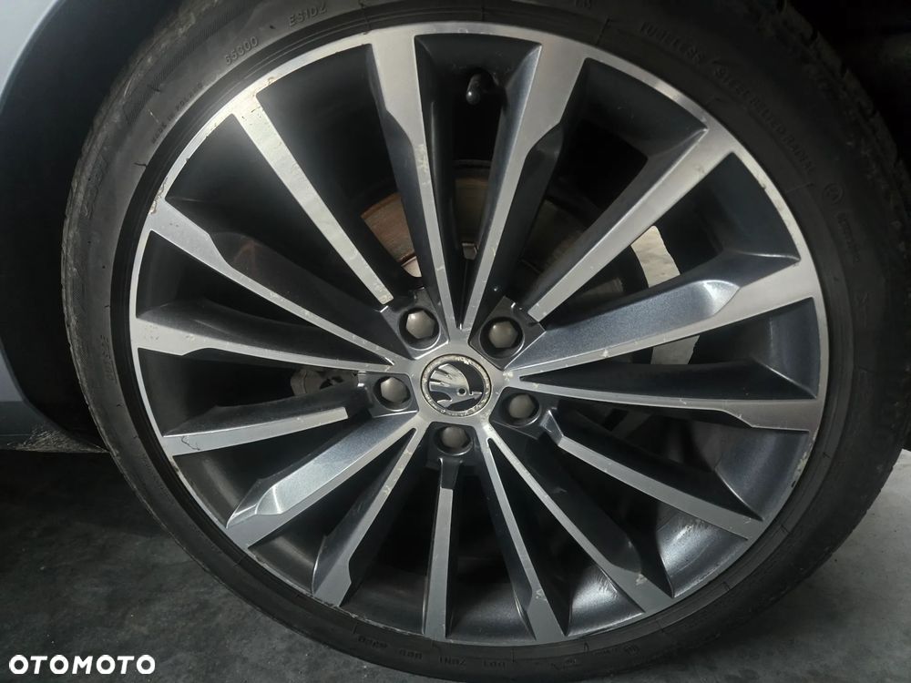 ALUFELGI 19" 5x112 ET44 8" - 2