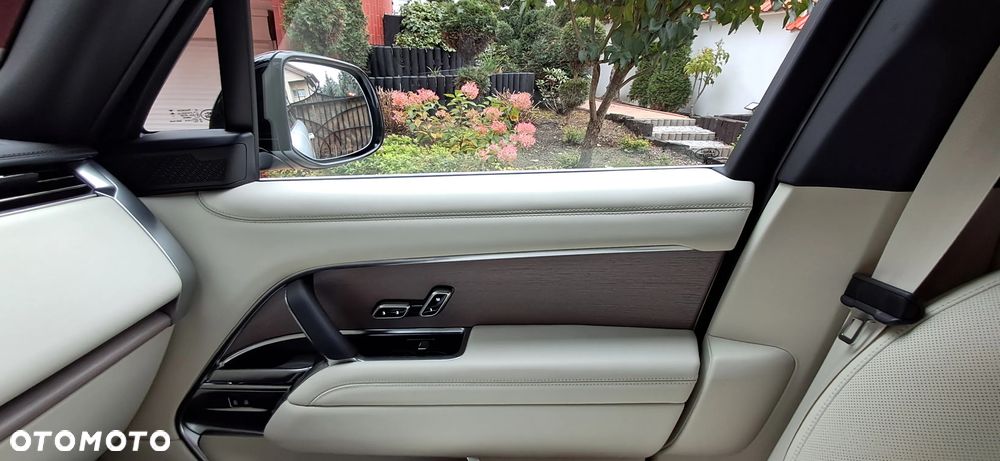Land Rover Range Rover - 12