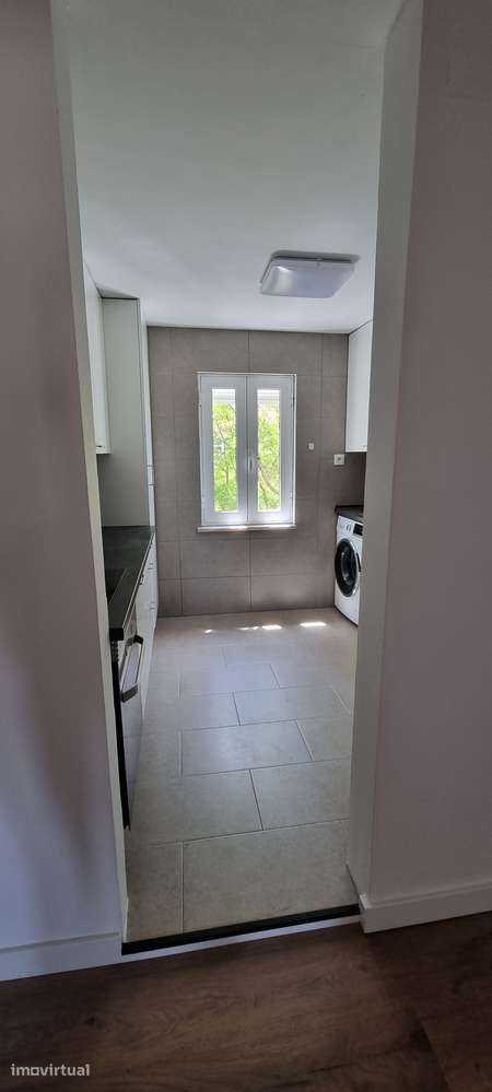 Apartamento T3 em Lisboa, pronto a habitar - Grande imagem: 4/16