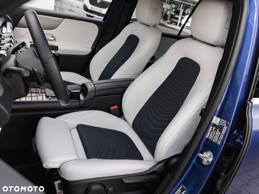 Mercedes-Benz GLB 200 Style 7G-DCT - 18