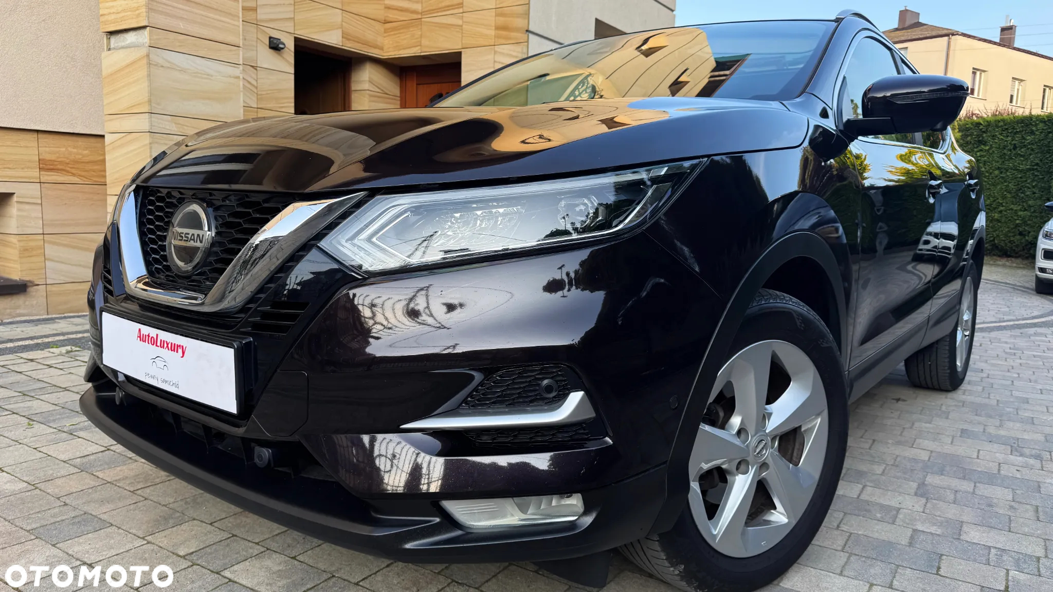 Nissan Qashqai 1.3 DIG-T DCT N-TEC - 2