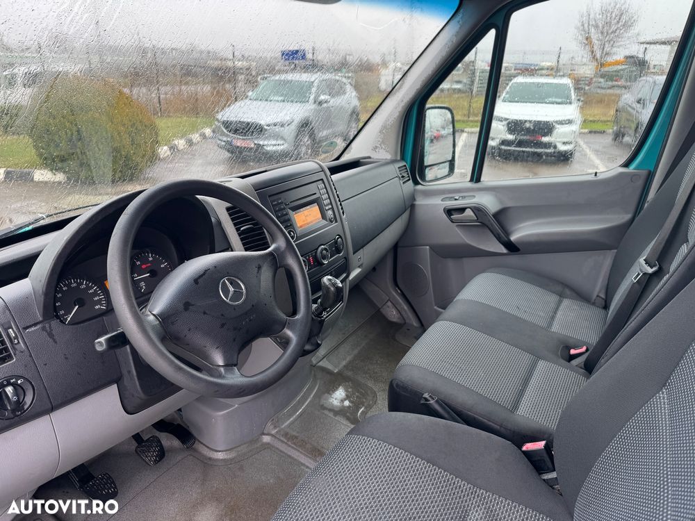 Mercedes-Benz Sprinter (BlueTec) 906.211 - 5