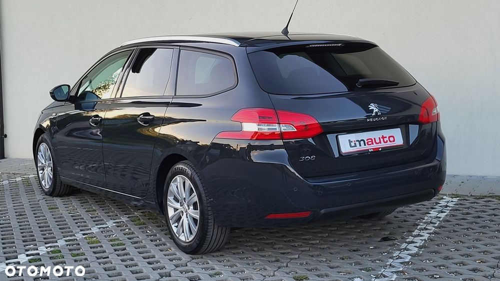 Peugeot 308 1.2 PureTech Business Line S&S - 3