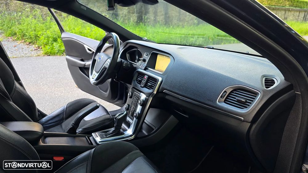 Volvo V40 1.6 D2 R-Design Powershift - 21
