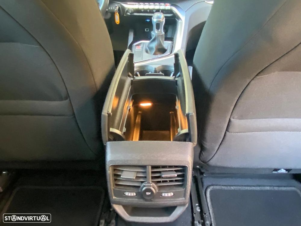 Peugeot 3008 1.5 BlueHDi Style - 12