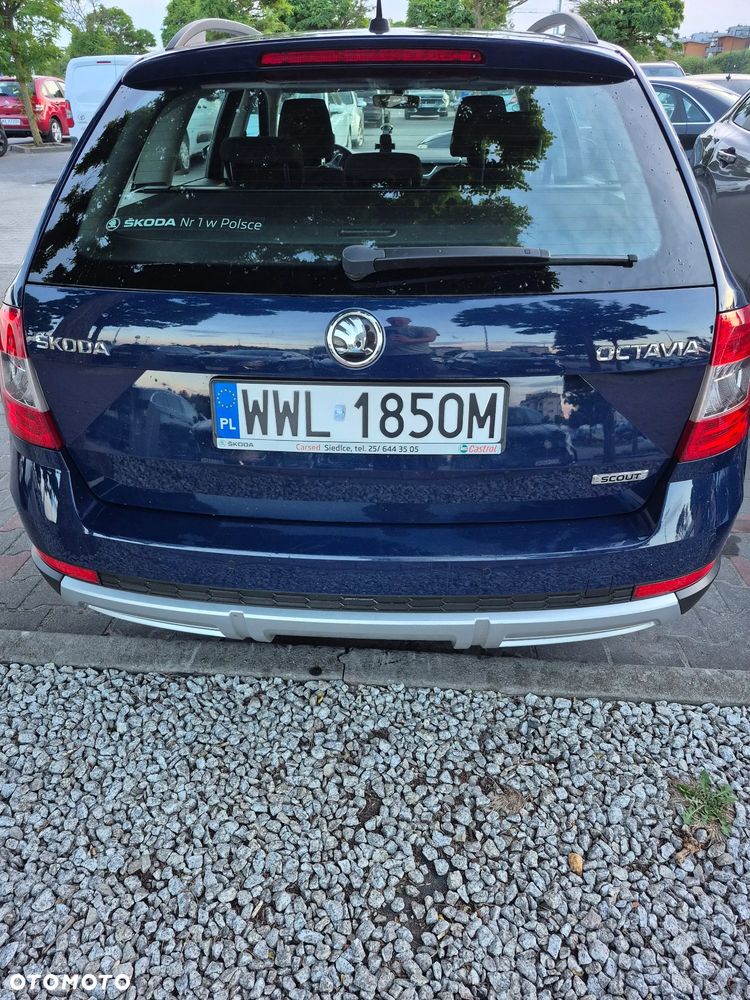 Skoda Octavia Scout 1.8 TSI 4x4 DSG - 3