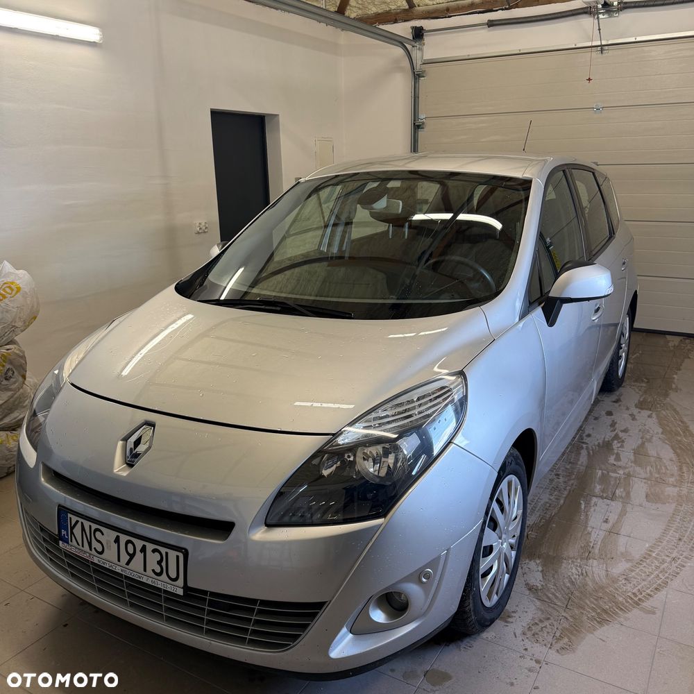 Renault Grand Scenic Gr 1.4 16V TCE Bose Edition - 1