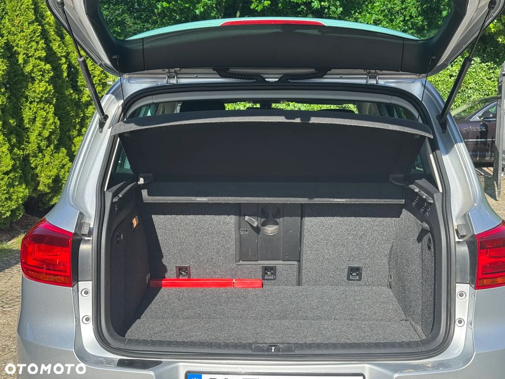 Volkswagen Tiguan 2.0 TDI DPF BlueMotion Technology Cup Sport & Style - 10