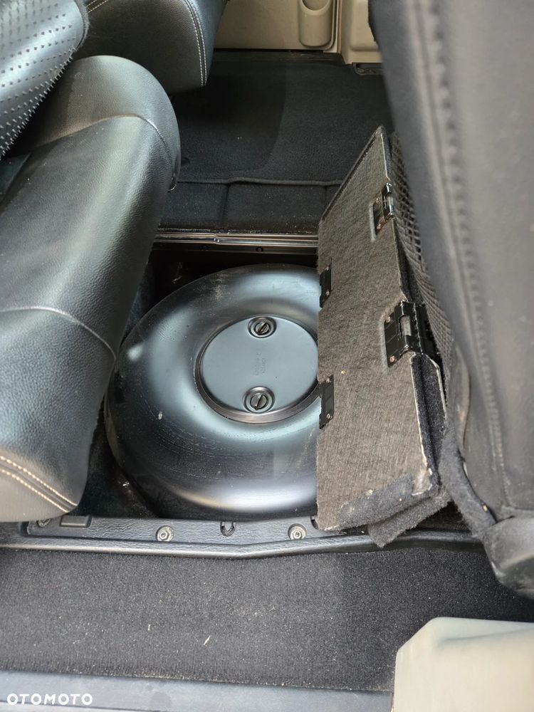 Chrysler Town & Country 3.6 Touring - 13